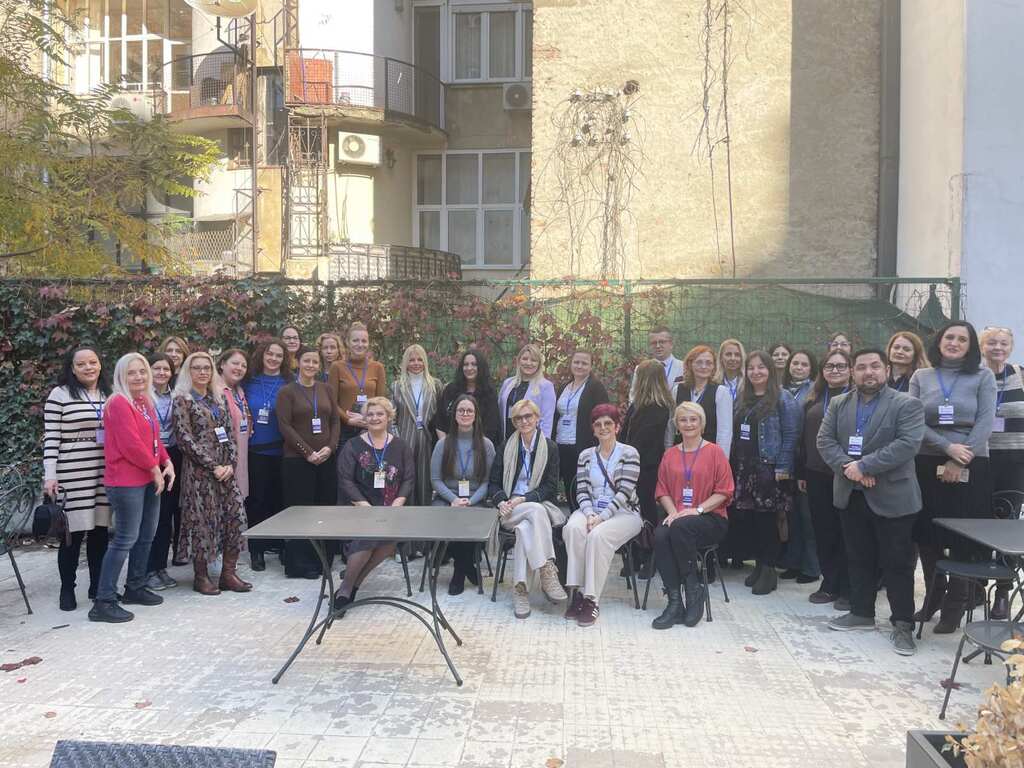 IMG 7dfaa84de7e278dfbfb2d832cc348976 V