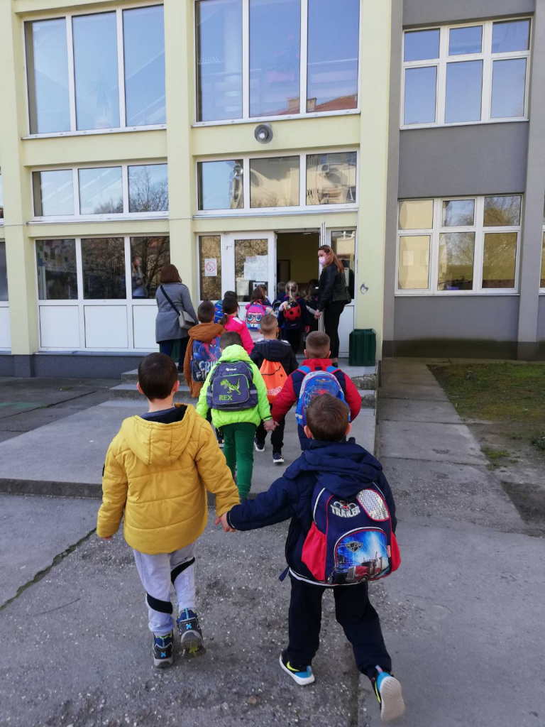 IMG 050734d22c8710a41e24cf00b97b42c9 V