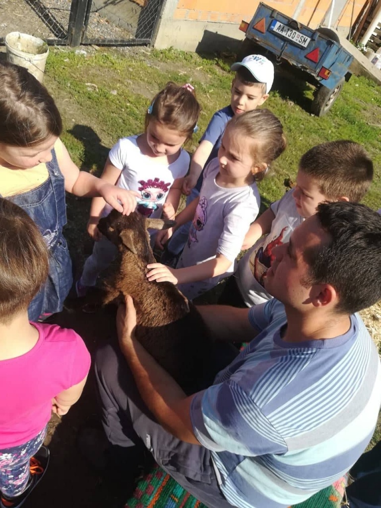 62264686 2357892627601463 8539584527180234752 n